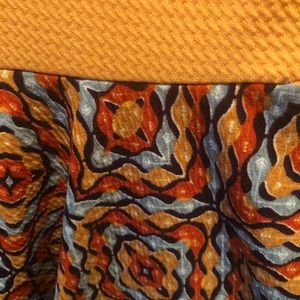 NWOT LuLaRoe Nicole size XXS